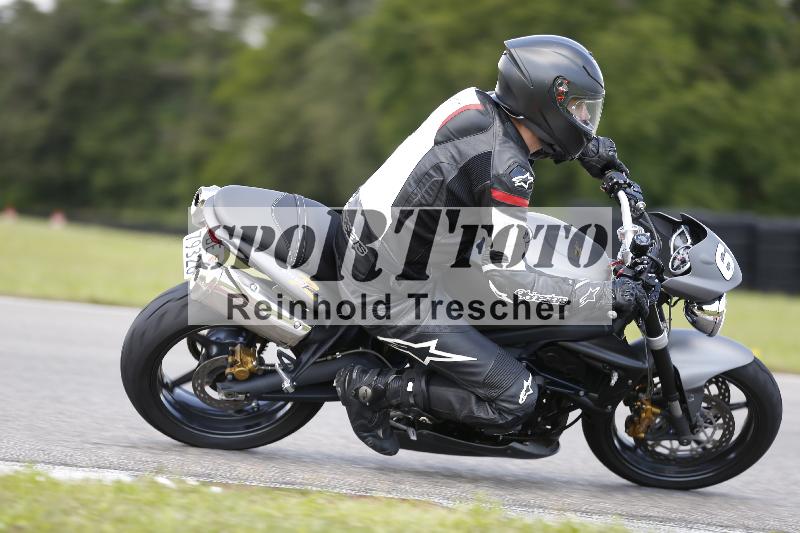 /Archiv-2024/29 12.06.2024 MOTO.CH Track Day ADR/Gruppe blau/65